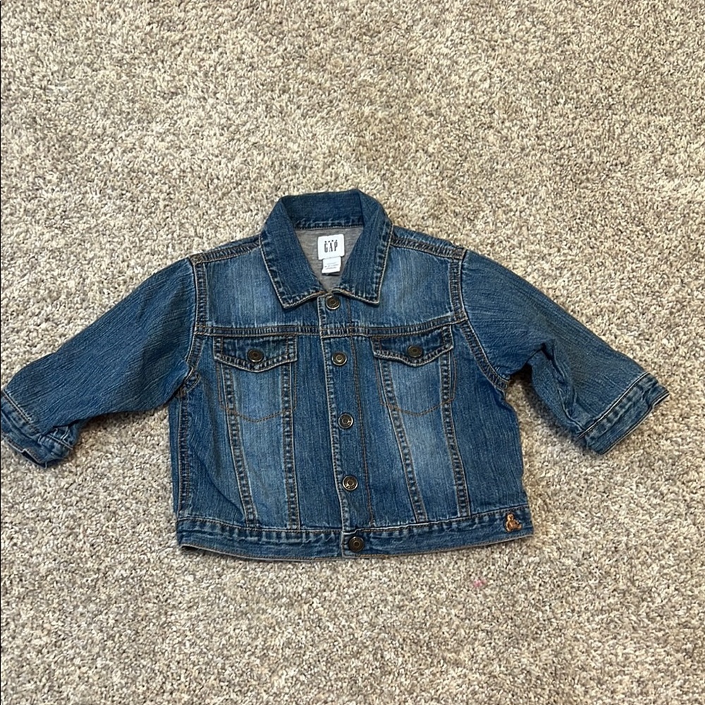 GAP Blue Jean Jacket Classic Style